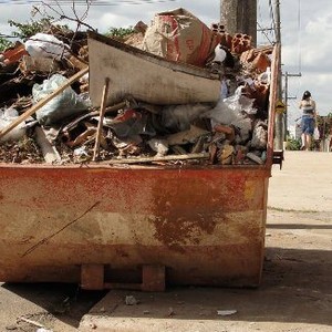 Serviço de coleta de entulho