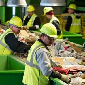 Coleta de resíduos industriais