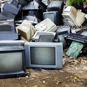 Reciclagem de eletrônicos no brasil