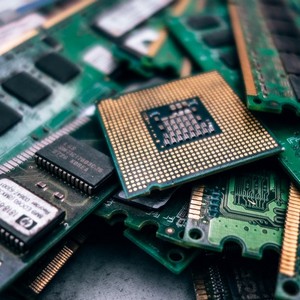 Destaque Reciclagem de placas eletrônicas